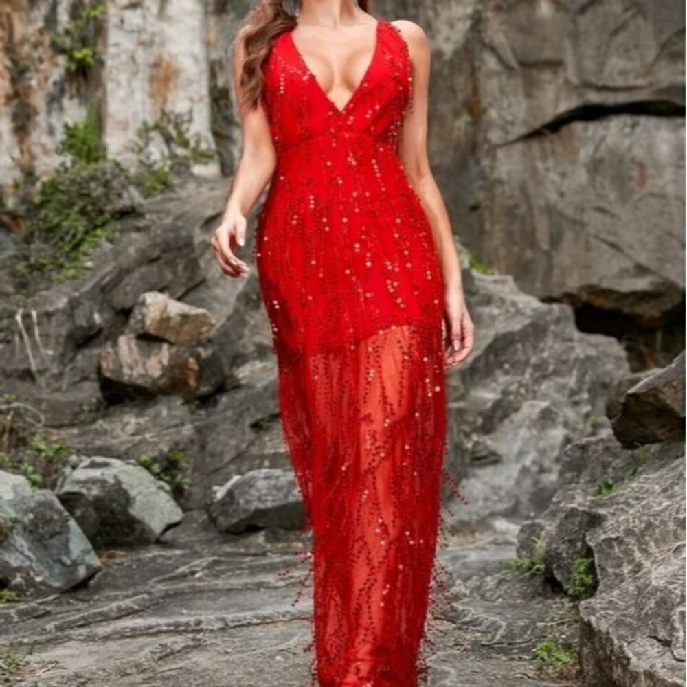 RED CONTRAST SEQUINED SPECIAL EVENT…